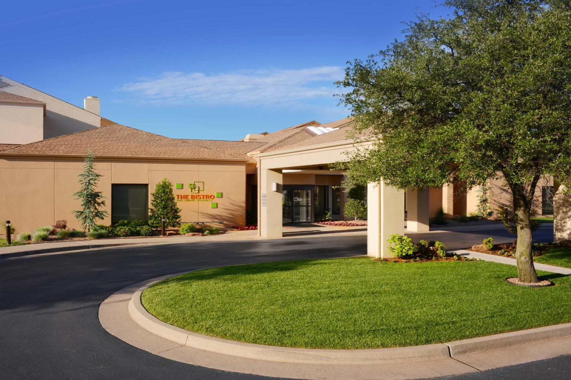 Courtyard By Marriott Oklahoma City Airport Dış mekan fotoğraf